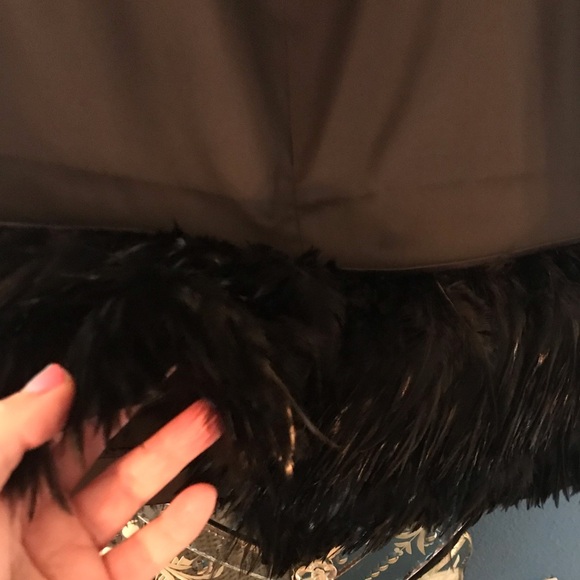 Convertible Lil Black Skirt w detachable feathers - Picture 7 of 8